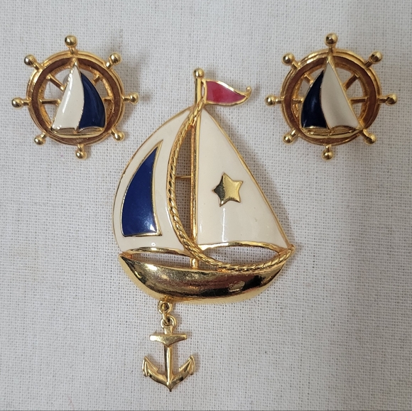 Jewelry - Vintage Avon Gold and Enamal Nautical Sailboat Brooch and Earrings 3 Piece Set.